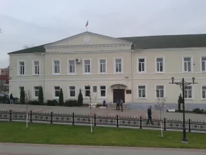 Главное здание (Малоярославец)