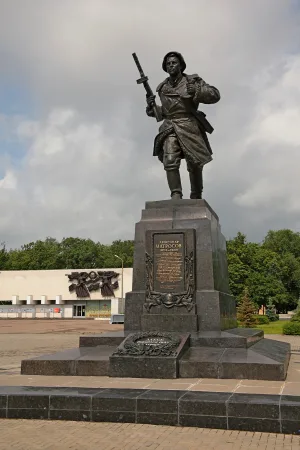 Могила Александра Матвеевича Матросова(1924-1943 гг.) (Великие Луки)