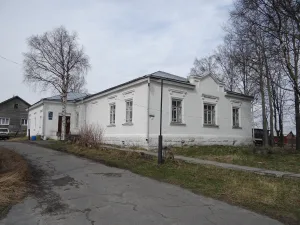 Здание казначейства (Кемь)