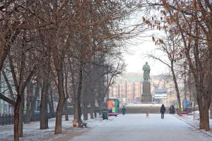 Памятник Гоголю (Гоголевский бульвар)