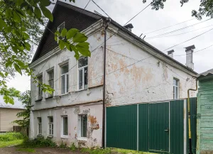 Жилой дом (Боровичи)