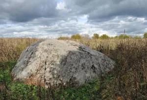 Культовый камень (Веретье)
