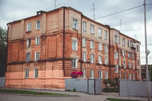 Жилой дом работников казенного винного склада (Курган)