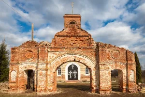 Ограда с воротами