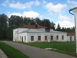 Каретный сарай (посёлок санатория «Мцыри»)
