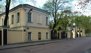 Большой Толмачёвский переулок 3 строения 2 6 два боковых флигеля
