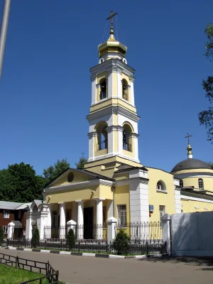 Храм преподобных Зосимы и Савватия в Гольянове