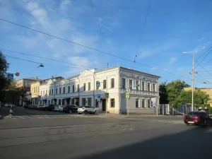Дом Санина