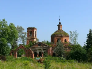 Всехсвятская церковь (Крапивна)