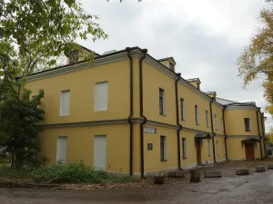 Госпитальная площадь 1