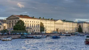 Здание Екатерининского института