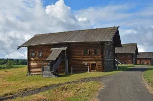 Дом Бутина из деревни Пялозеро (остров Кижи)