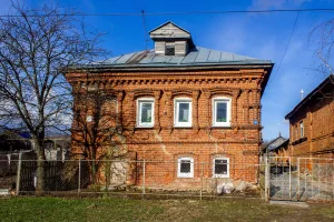 Жилой дом (Каменки)