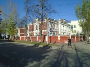 Комплекс дворянской Александро-Чемесовской богадельни (2 строения) (Казань)