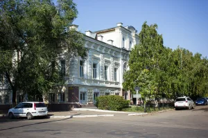 Городская усадьба А.И. Зарывнова (Оренбург)