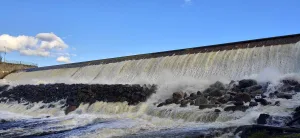 Шаваньская водосливная плотина