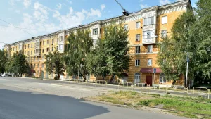 Жилой дом, пятиэтажный, каменный (Златоуст)