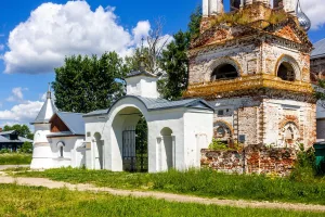Ограда (Троицкое-Татарово)