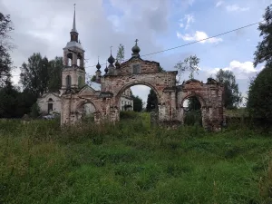 Ансамбль церкви Успения Пресвятой Богородицы (Романово)