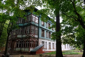 Октябрьская улица 9