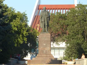 Памятник В.И. Ленину (Омск)