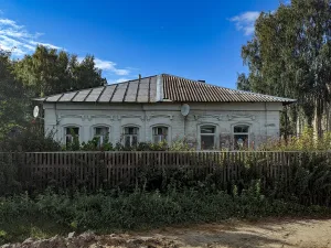 Жилой дом (Красное-на-Волге)
