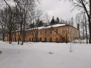 Лазарет, детский сад (первоначальное назначение – жилой дом) (Великий Новгород)