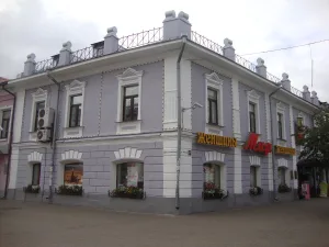 Жилой дом с лавками купца Чистова (Ярославль)