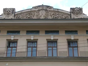 Новая Басманная улица 28 с1