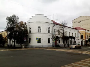 Дом, в котором жил татарский писатель Шамиль Усманов (Казань)
