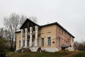 Бывший помещичий дом, начало XVIII в. (Ново-Талицы)