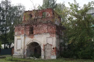 Ворота западные с часовней (Калязин)