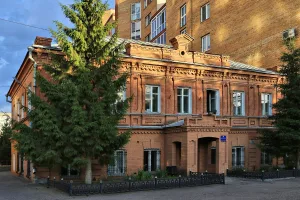 Особняк (Омск)