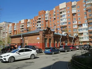 Казарма для младших офицеров (Кронштадт)