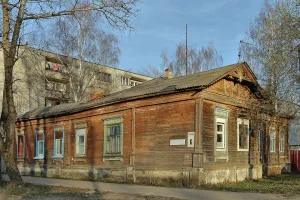 Дом жилой для служащих (Александров)