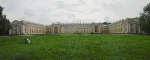 Александровский дворец