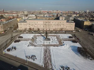 Кировская площадь