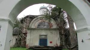 Церковь Георгия и Варвары (Новгородка)