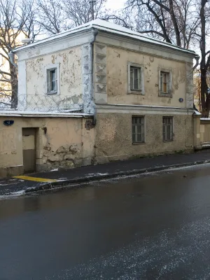 Хозяйственная постройка (Басманный)