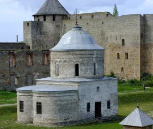 Никольская церковь (Ивангород)