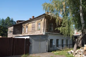 Жилой дом (Невьянск)