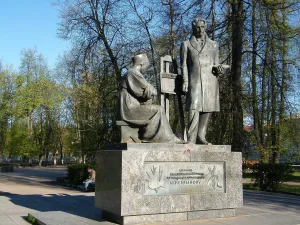 Памятник художнику А.Г. Венецианову (Вышний Волочёк)