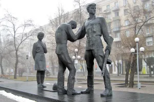 Памятник комсомольцам — защитникам Сталинграда (Центральный район)