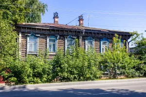 Деревянный дом Калугиной (Семёнов)