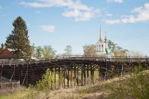 Деревянный мост на ряжах через овраг Култычный (Берёзово)