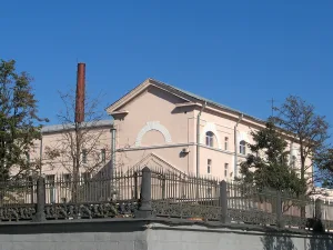Главный производственный корпус пивоваренного завода «Новая Бавария»