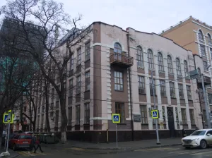 здание женской гимназии Т. Г. Берберовой