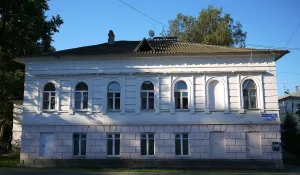Дом жилой (угловой) (Великий Новгород)