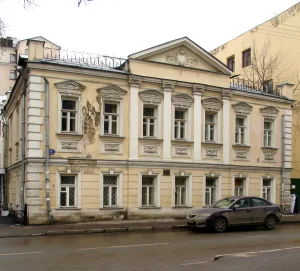 Старомонетный переулок 9 c1