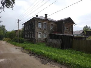 Жилой дом церковного причта (Кологрив)